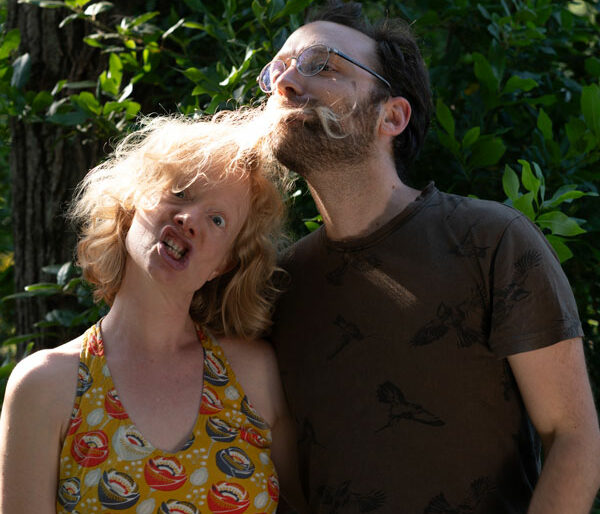 Habitants de l'Îlot Vert, portrait de Julie et Lucas